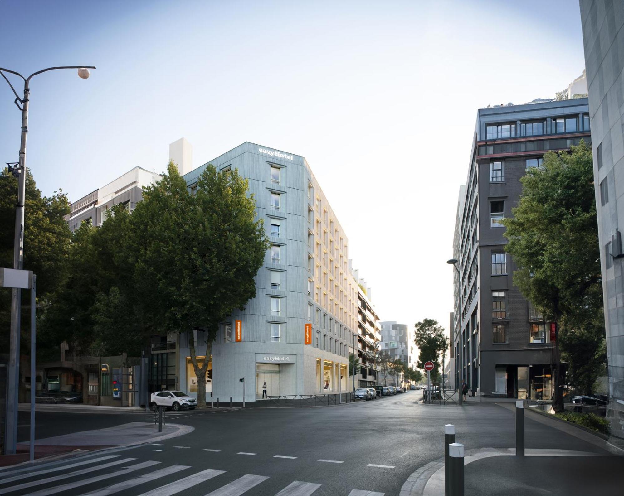 Easyhotel Marseille Euromed Екстер'єр фото