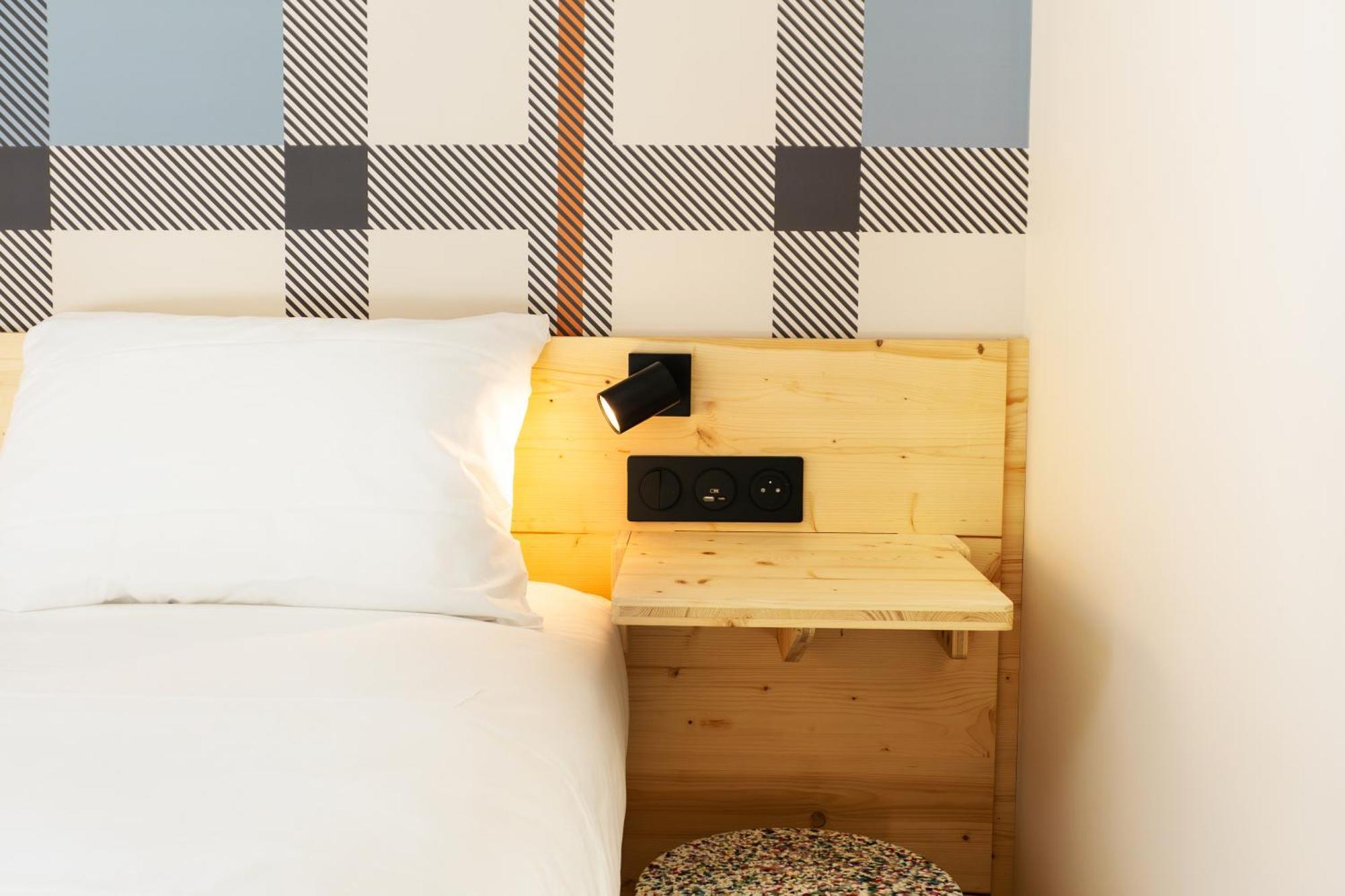 Easyhotel Marseille Euromed Екстер'єр фото